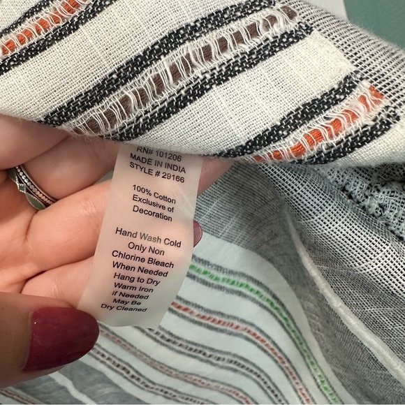 Soft Surroundings Brookhaven Aruba Floral Embroidered Longline Cotton Tunic M - Picture 12 of 12